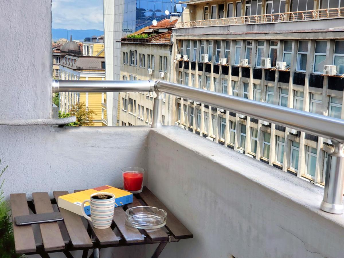 Sunny Central Apartment Sofia Buitenkant foto