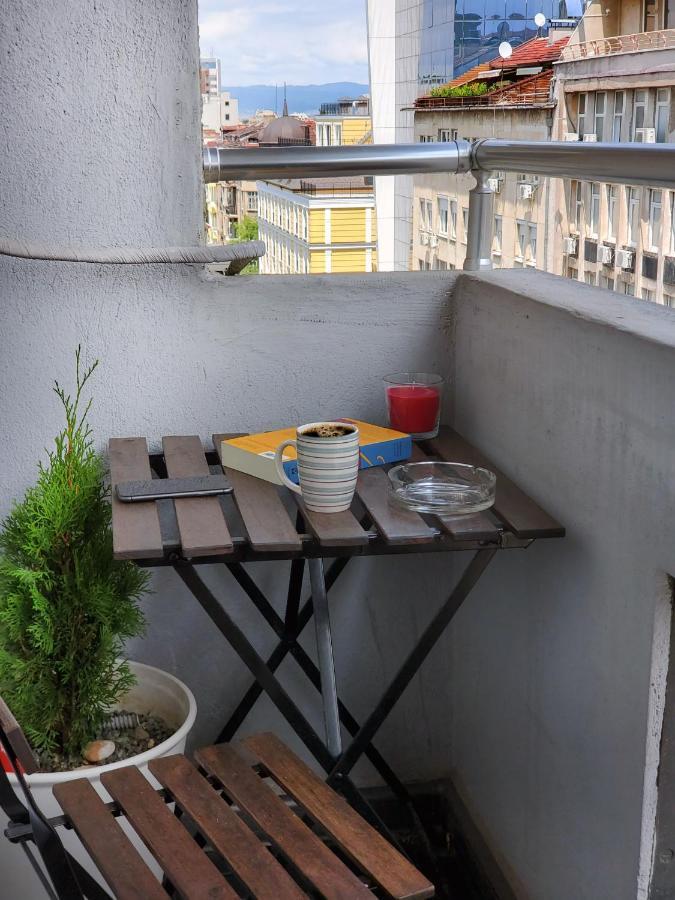 Sunny Central Apartment Sofia Buitenkant foto