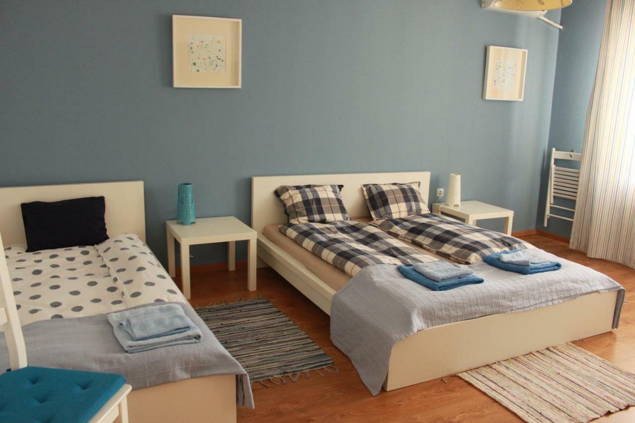Sunny Central Apartment Sofia Buitenkant foto
